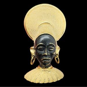 Vintage Art Deco Textured Gold Plated & Black Enamel Nubian Queen Brooch